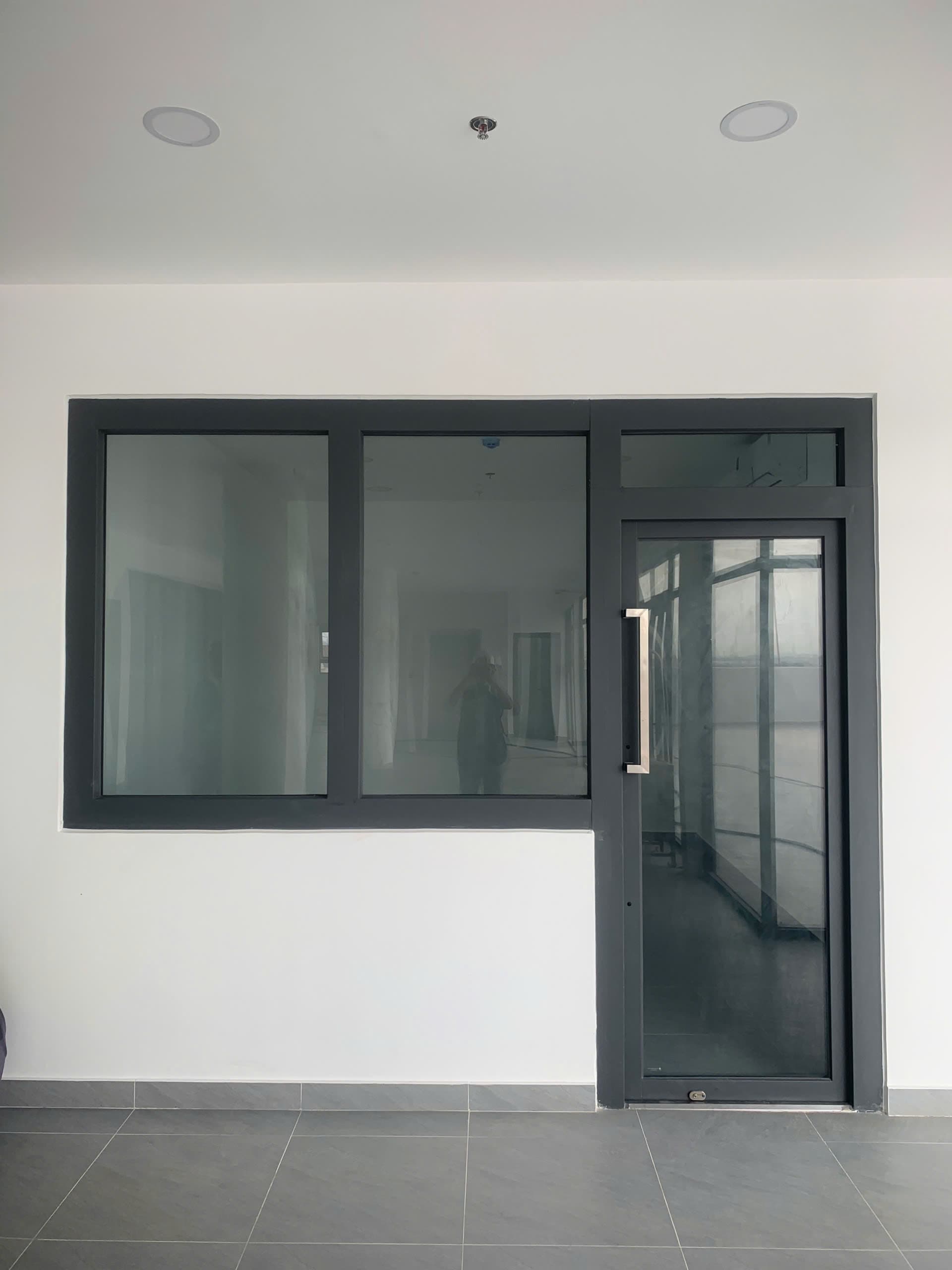 Kính chống cháy cách nhiệt EI90, dày 38mm