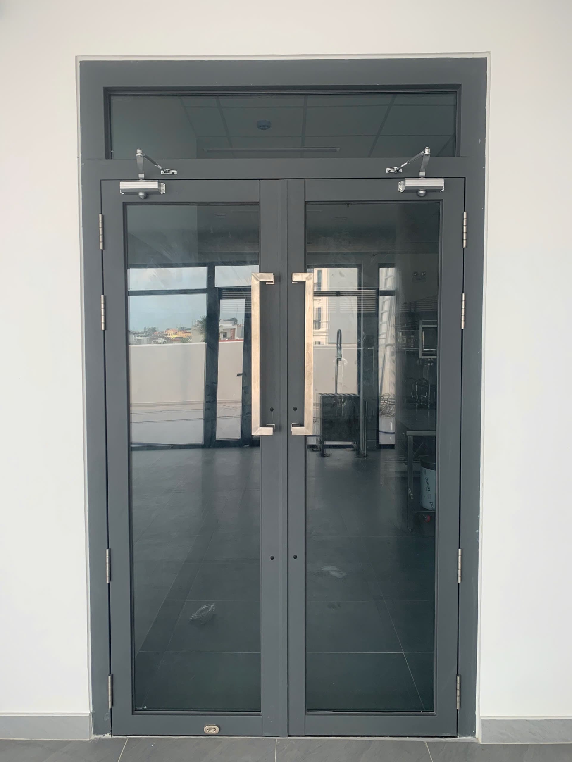 Kính chống cháy E60, dày 8mm