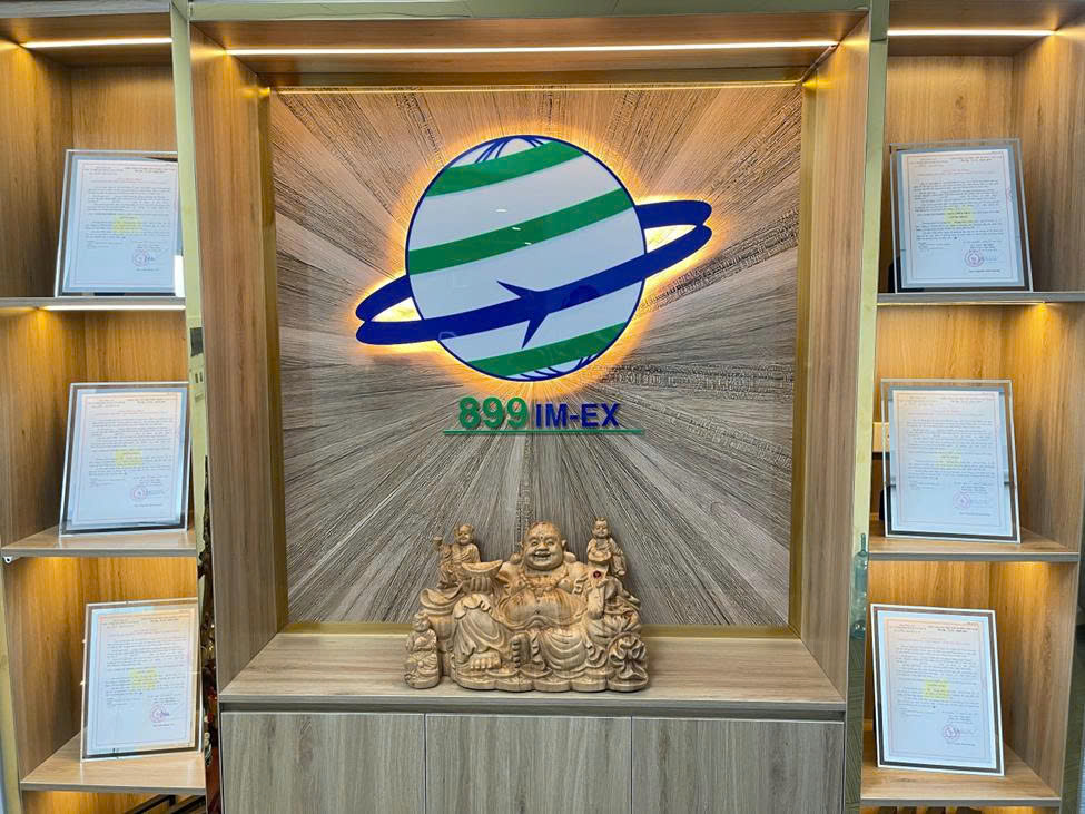 Logo và các chứng nhận chất lượng của 899 IMEX